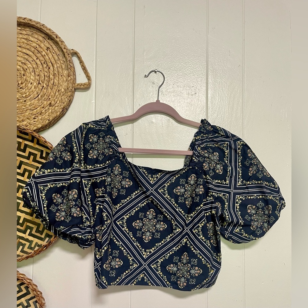Loft Navy Blue Patterned Women's Top Size Medium